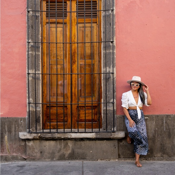 Jonathan Simkhai cropped tie front top white M euc - Picture 3 of 6